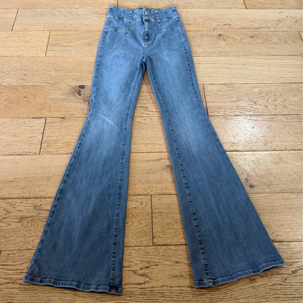 We The Free Free People Jade Flare Jeans Light Wash Blue Size‎ 27 (979)